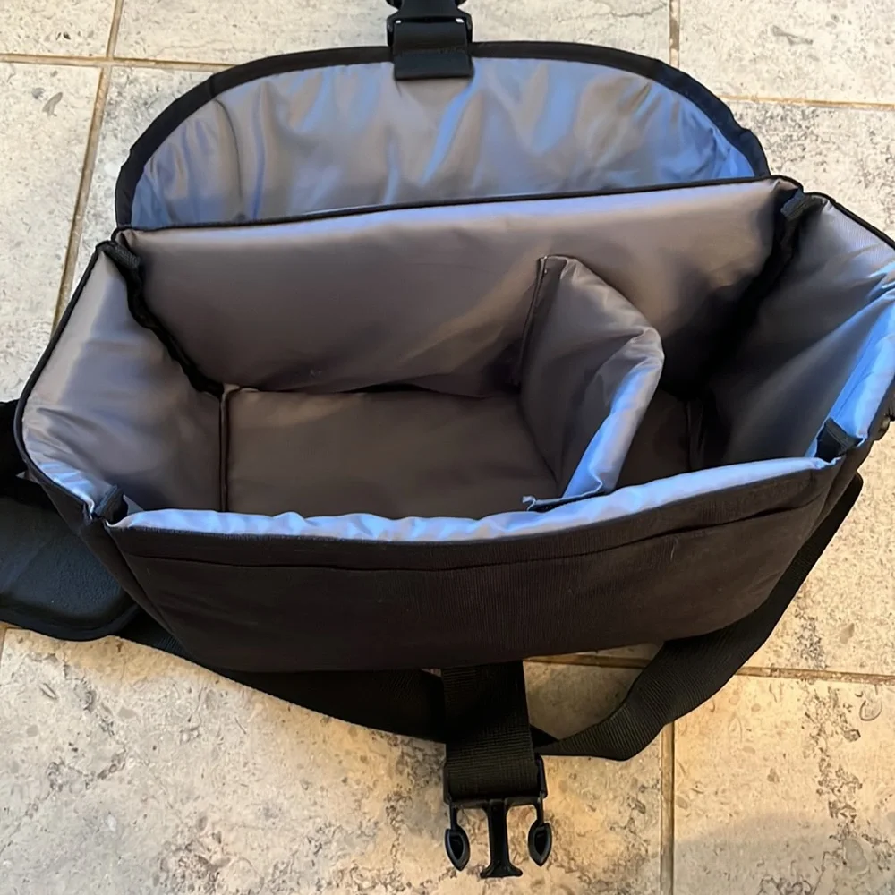 Canon camera bag - EUC!!